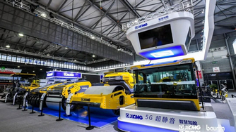 XCMG Second-Generation Unmanned Road Machinery