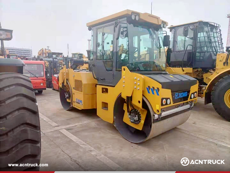 Ecuador - 1 Unit XCMG RP603 Asphalt Paver And 1 Unit XCMG XD103 Tandem Roller