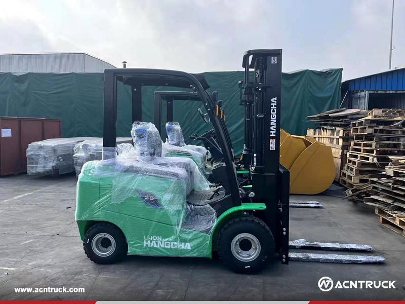 Brazil - 2 Units HANGCHA CPD25 Forklift