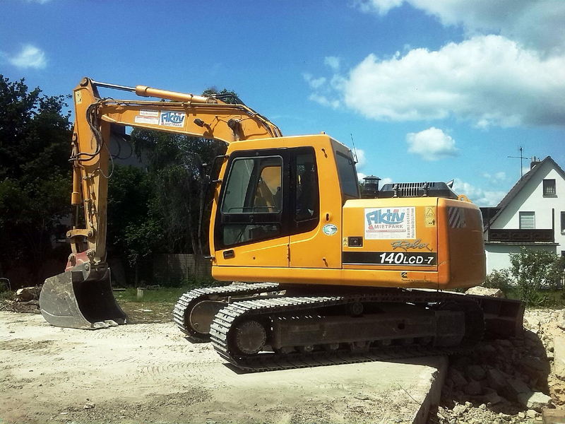 Excavator Air Conditioning System Use Precautions