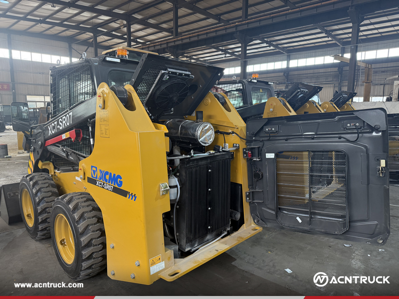 Russia - 8 Units XCMG XC7-SR07 Skid Steer Loader