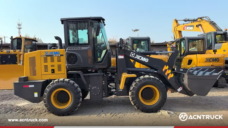 Vietnam - 1 Unit XCMG XE135GA Excavator & 1 Unit XCMG LW180FM Wheel Loader