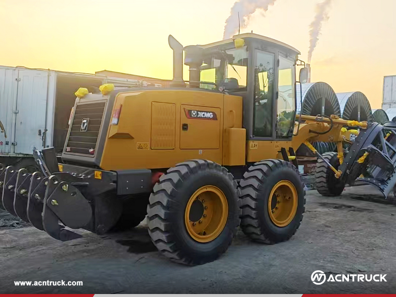 Algeria - 1 Unit XCMG GR215 Motor Grader