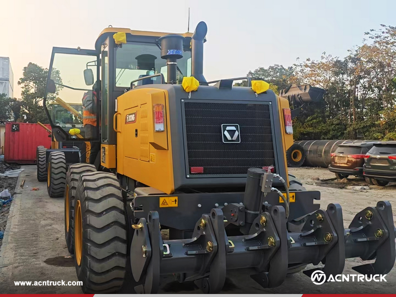 Algeria - 1 Unit XCMG GR215 Motor Grader