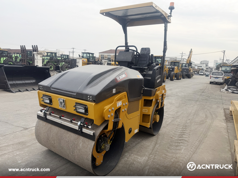 Jamaica - 1 Unit XCMG XMR403 & XS85J Road Roller