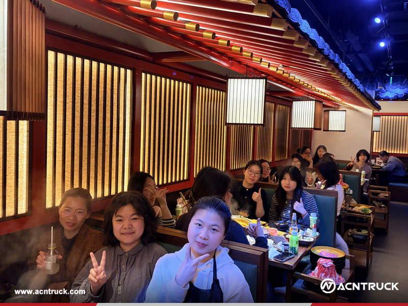 ACNTRUCK Company Holds Team Dinner to Support New Trade Festival Operations