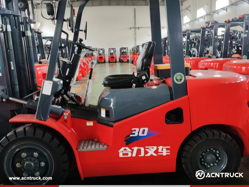 Kenya - 2 Units HELI CPC30 Diesel Forklift