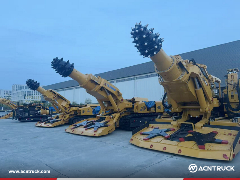 Burkina Faso Clients Visited XCMG Factory