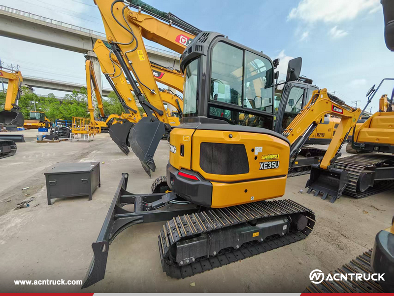 Maldives - 1 Unit XCMG XE35U Crawler Excavator