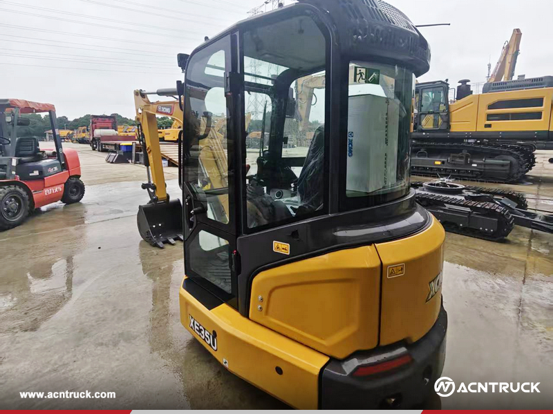 Maldives - 1 Unit XCMG XE35U Crawler Excavator
