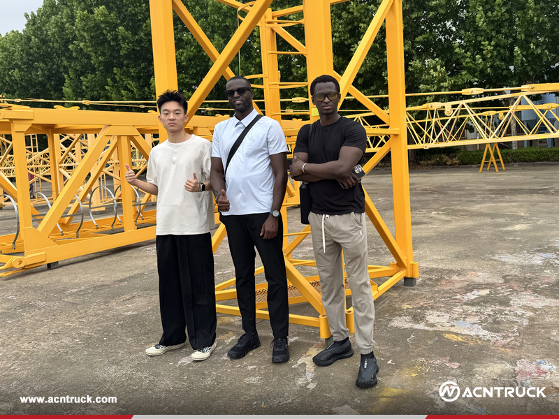 Senegal Clients Visited HONGDA Factory