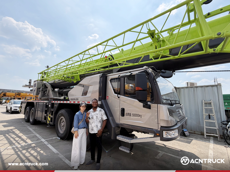 Burkina Faso Client Visited ZOOMLION Factory & ACNTRUCK Office