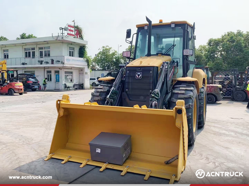 Honiara - 1 Unit XCMG XC8-S3570 Backhoe Loader